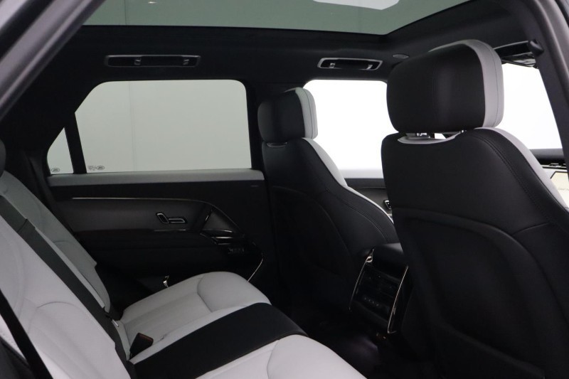  LAND ROVER RANGE ROVER SPORT 3.0 D300 Dynamic SE 5dr Auto 5938091