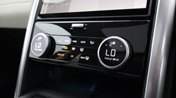 LAND ROVER DISCOVERY 3.0 D350 Dynamic HSE 5dr Auto 5938242