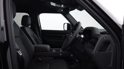 LAND ROVER DEFENDER 3.0 D250 X-Dynamic SE 110 5dr Auto 5917529