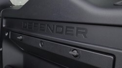 LAND ROVER DEFENDER 3.0 D250 X-Dynamic SE 110 5dr Auto 5917496