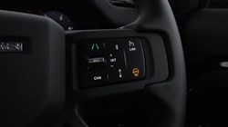LAND ROVER DEFENDER 3.0 D250 X-Dynamic SE 110 5dr Auto 5917532