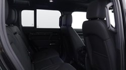 LAND ROVER DEFENDER 3.0 D250 X-Dynamic SE 110 5dr Auto 5917506