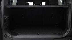 LAND ROVER DEFENDER 3.0 D250 X-Dynamic SE 110 5dr Auto 5917495