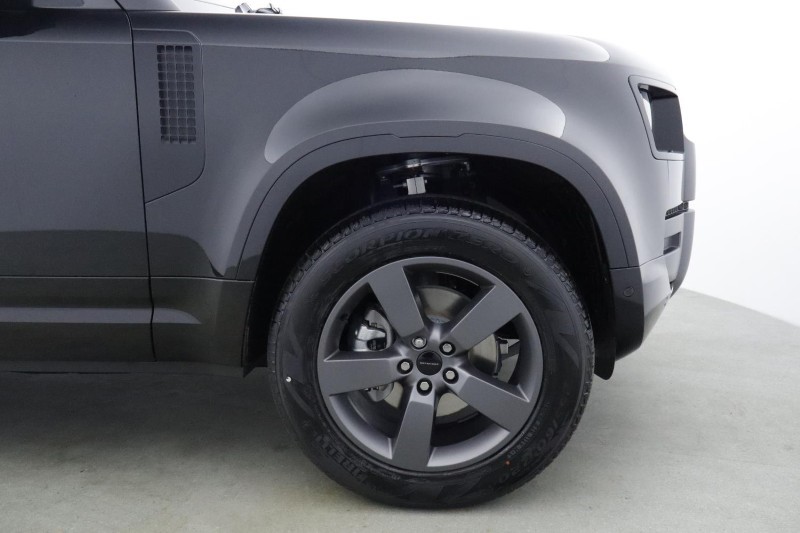  LAND ROVER DEFENDER 3.0 D250 X-Dynamic SE 110 5dr Auto 5917510