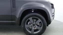 LAND ROVER DEFENDER 3.0 D250 X-Dynamic SE 110 5dr Auto 5917510