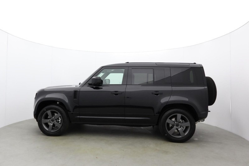  LAND ROVER DEFENDER 3.0 D250 X-Dynamic SE 110 5dr Auto 5917484
