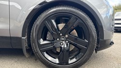 2025 (25) LAND ROVER DISCOVERY 3.0 D350 Dynamic HSE 5dr Auto 4542365