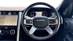 2025 (25) LAND ROVER DISCOVERY 3.0 D350 Dynamic HSE 5dr Auto 4542372