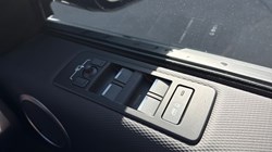 2025 (25) LAND ROVER DISCOVERY 3.0 D350 Dynamic HSE 5dr Auto 4542380