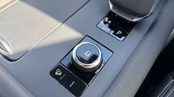 2025 (25) LAND ROVER DISCOVERY 3.0 D350 Dynamic HSE 5dr Auto 4542392