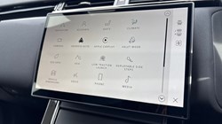 2025 (25) LAND ROVER RANGE ROVER VELAR 2.0 D200 MHEV Dynamic SE 5dr Auto 4548987