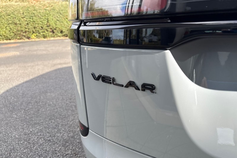 2025 (25) LAND ROVER RANGE ROVER VELAR 2.0 D200 MHEV Dynamic SE 5dr Auto 4549003