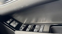 2025 (25) LAND ROVER RANGE ROVER VELAR 2.0 D200 MHEV Dynamic SE 5dr Auto 4548977