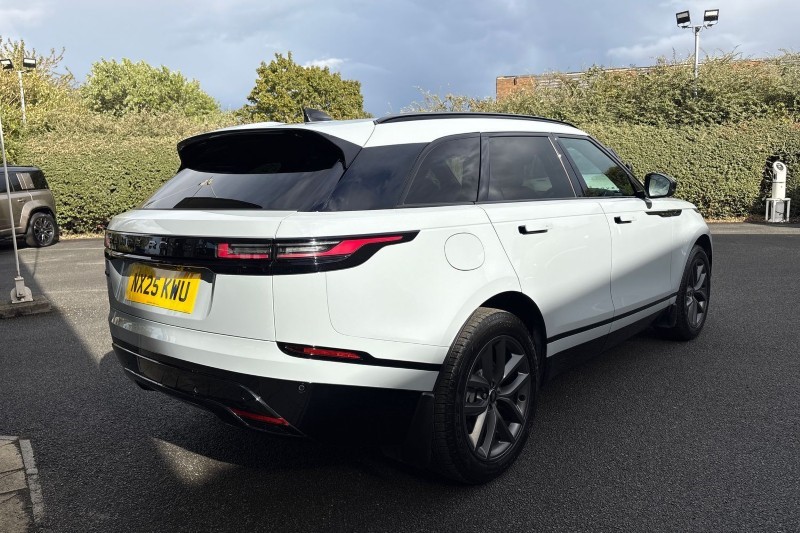2025 (25) LAND ROVER RANGE ROVER VELAR 2.0 D200 MHEV Dynamic SE 5dr Auto 4549005