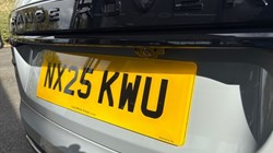 2025 (25) LAND ROVER RANGE ROVER VELAR 2.0 D200 MHEV Dynamic SE 5dr Auto 4548998
