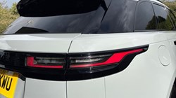 2025 (25) LAND ROVER RANGE ROVER VELAR 2.0 D200 MHEV Dynamic SE 5dr Auto 4549004