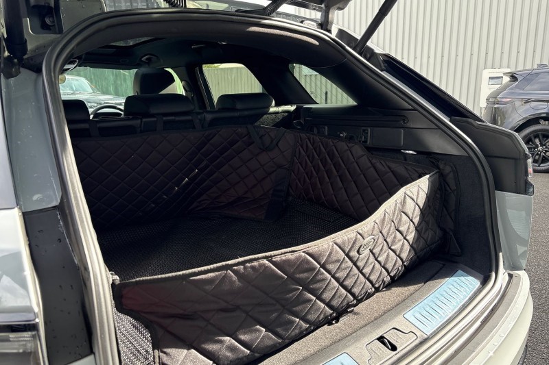 2025 (25) LAND ROVER RANGE ROVER VELAR 2.0 D200 MHEV Dynamic SE 5dr Auto 4548996