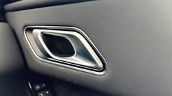 2025 (25) LAND ROVER RANGE ROVER VELAR 2.0 D200 MHEV Dynamic SE 5dr Auto 4548976