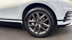 2025 (25) LAND ROVER RANGE ROVER VELAR 2.0 D200 MHEV Dynamic SE 5dr Auto 4549001