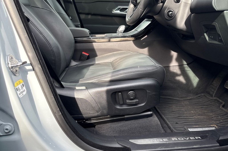 2025 (25) LAND ROVER RANGE ROVER VELAR 2.0 D200 MHEV Dynamic SE 5dr Auto 4548978