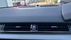 2025 (25) LAND ROVER RANGE ROVER VELAR 2.0 D200 MHEV Dynamic SE 5dr Auto 4554390