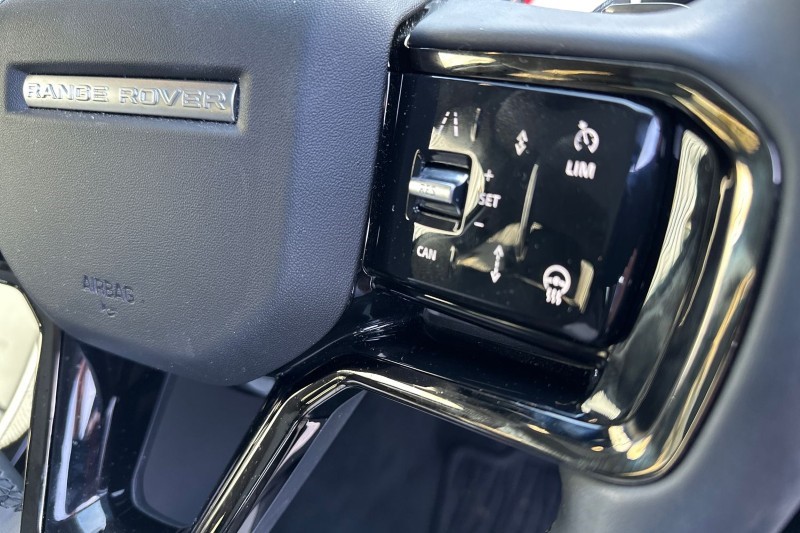 2025 (25) LAND ROVER RANGE ROVER VELAR 2.0 D200 MHEV Dynamic SE 5dr Auto 4554382