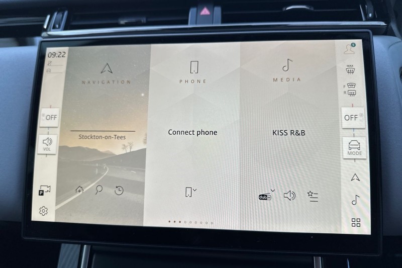 2025 (25) LAND ROVER RANGE ROVER VELAR 2.0 D200 MHEV Dynamic SE 5dr Auto 4554383