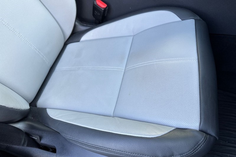 2025 (25) LAND ROVER RANGE ROVER VELAR 2.0 D200 MHEV Dynamic SE 5dr Auto 4554378