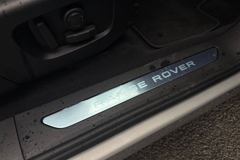 2025 (25) LAND ROVER RANGE ROVER EVOQUE 2.0 D200 Dynamic SE 5dr Auto 4561793