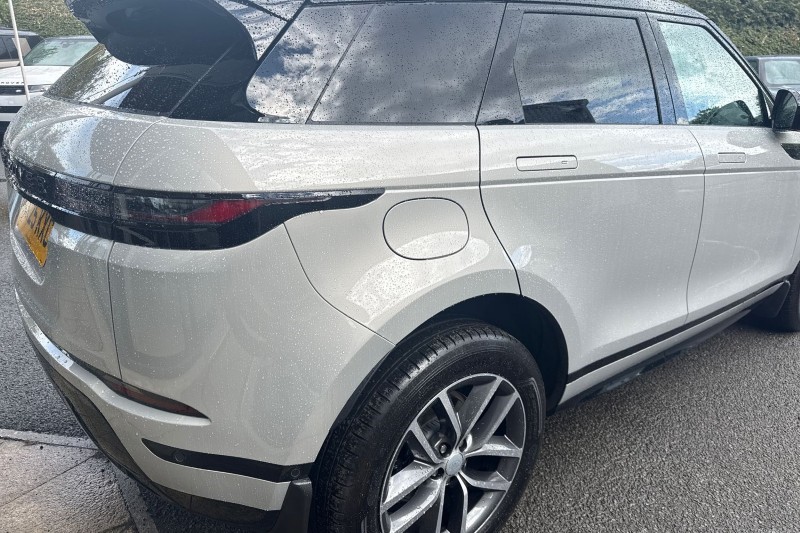 2025 (25) LAND ROVER RANGE ROVER EVOQUE 2.0 D200 Dynamic SE 5dr Auto 4561806