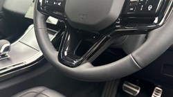 2025 (25) LAND ROVER RANGE ROVER EVOQUE 2.0 D200 Dynamic SE 5dr Auto 4561783