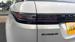 2025 (25) LAND ROVER RANGE ROVER EVOQUE 2.0 D200 Dynamic SE 5dr Auto 4561776