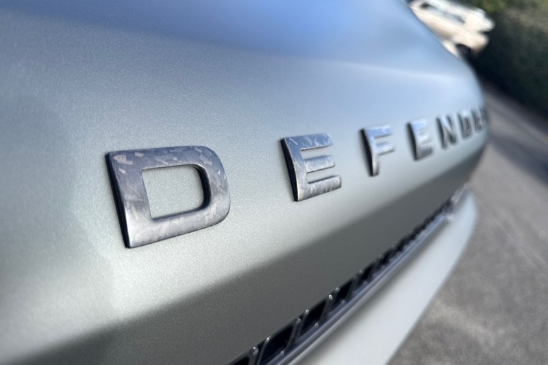 2025 (25) LAND ROVER DEFENDER 4.4 P635 Octa Edition One 110 5dr Auto 4523898