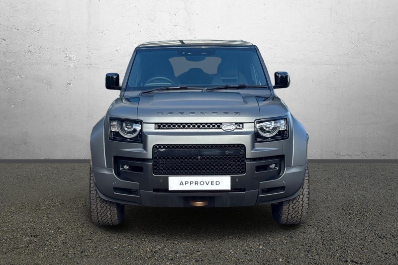 2025 (25) LAND ROVER DEFENDER 4.4 P635 Octa Edition One 110 5dr Auto 4523878
