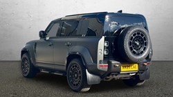 2025 (25) LAND ROVER DEFENDER 4.4 P635 Octa Edition One 110 5dr Auto 4523875