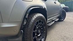 2025 (25) LAND ROVER DEFENDER 4.4 P635 Octa Edition One 110 5dr Auto 4523872