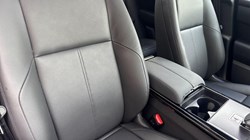 2025 (25) LAND ROVER RANGE ROVER VELAR 2.0 D200 MHEV Dynamic SE 5dr Auto 4550703