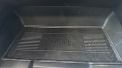 2025 (25) LAND ROVER RANGE ROVER VELAR 2.0 D200 MHEV Dynamic SE 5dr Auto 4550711