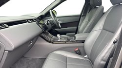 2025 (25) LAND ROVER RANGE ROVER VELAR 2.0 D200 MHEV Dynamic SE 5dr Auto 4550680