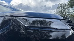 2025 (25) LAND ROVER RANGE ROVER VELAR 2.0 D200 MHEV Dynamic SE 5dr Auto 4550694