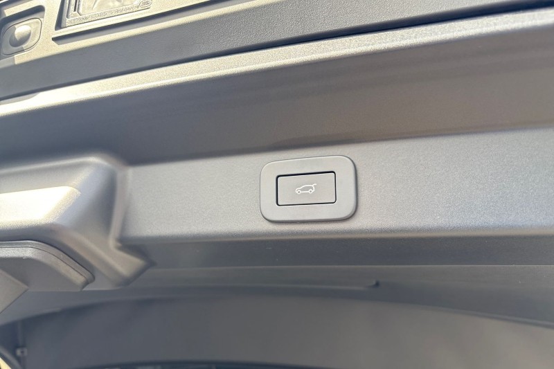 2025 (25) LAND ROVER RANGE ROVER SPORT 3.0 D250 Edition 5dr Auto 4525987