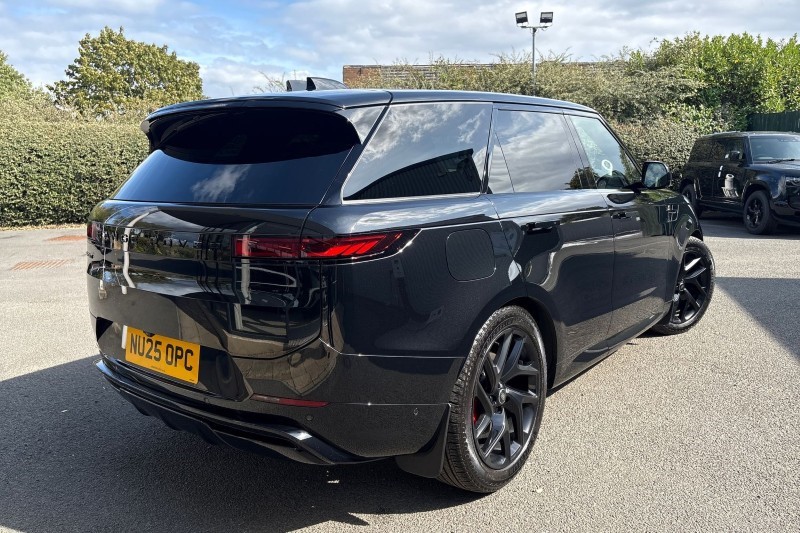 2025 (25) LAND ROVER RANGE ROVER SPORT 3.0 D250 Edition 5dr Auto 4525995