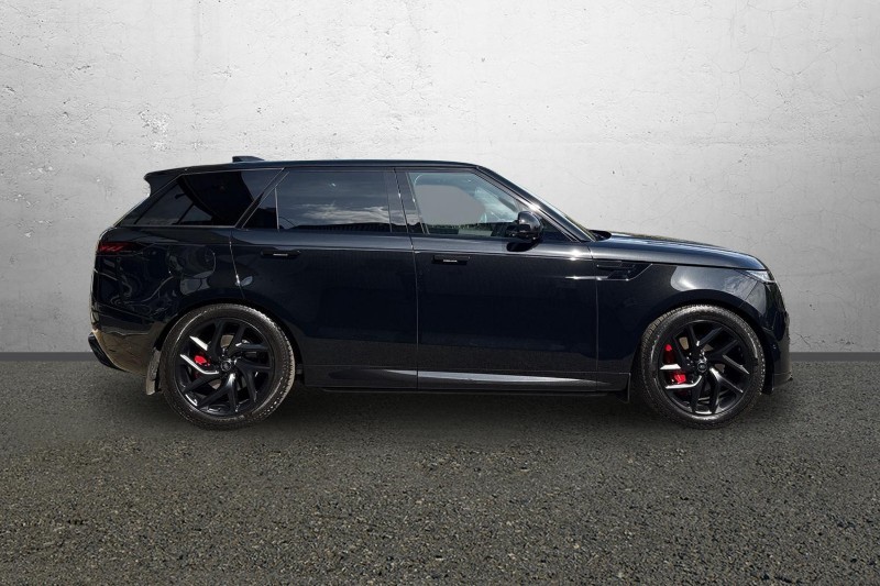 2025 (25) LAND ROVER RANGE ROVER SPORT 3.0 D250 Edition 5dr Auto 4526000