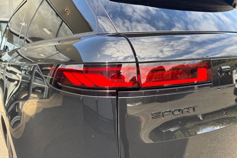 2025 (25) LAND ROVER RANGE ROVER SPORT 3.0 D250 Edition 5dr Auto 4525970