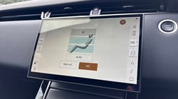 2025 (74) LAND ROVER RANGE ROVER EVOQUE 1.5 P270e Dynamic SE 5dr Auto 4550760