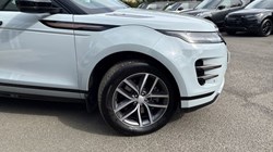 2025 (74) LAND ROVER RANGE ROVER EVOQUE 1.5 P270e Dynamic SE 5dr Auto 4550771