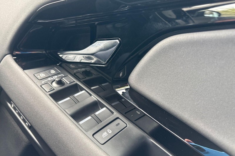 2025 (74) LAND ROVER RANGE ROVER EVOQUE 1.5 P270e Dynamic SE 5dr Auto 4550748