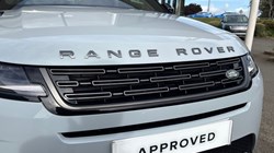 2025 (74) LAND ROVER RANGE ROVER EVOQUE 1.5 P270e Dynamic SE 5dr Auto 4550772