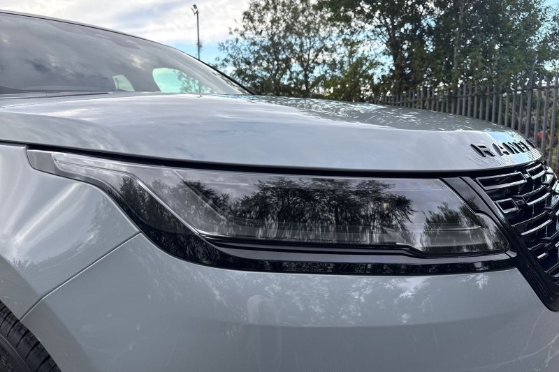 2025 (25) LAND ROVER RANGE ROVER VELAR 2.0 D200 MHEV Dynamic SE 5dr Auto 4544102