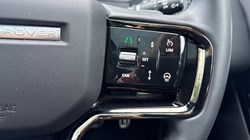2025 (25) LAND ROVER RANGE ROVER VELAR 2.0 D200 MHEV Dynamic SE 5dr Auto 4544114